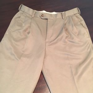 Slacks- Khaki pants